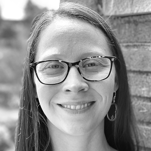 Presvytera Jennifer Moore Headshot